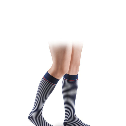 Sigvaris Highlight mariniere for men Kniestrümpfe navy/weiß Seitenansicht – weiches Material