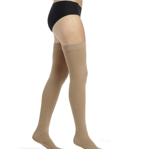 Sigvaris Essential CLASSICAL Einbeinhose in crispa beige, blickdicht und mit integrierter Microfaser - position 1
