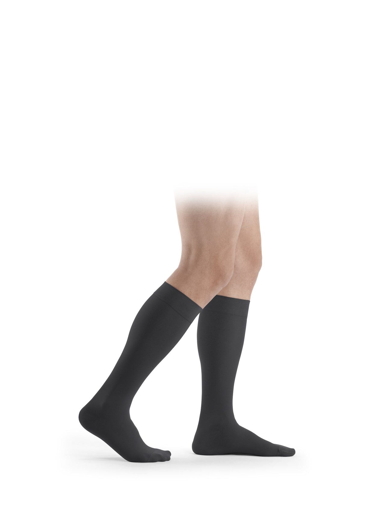 Sigvaris Essential COMFORTABLE Kniestrümpfe hautfarben – seitliche Ansicht - position 1