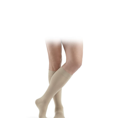 Sigvaris Essential COMFORTABLE Kniestrümpfe in savanne beige, seitliche Ansicht - position 2