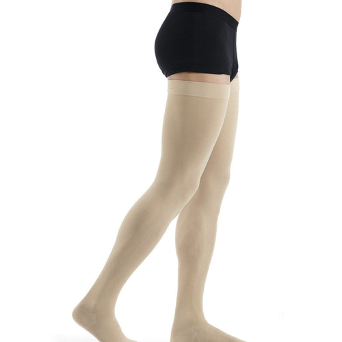 Sigvaris Essential THERMOREGULATING Schenkelstrümpfe natur, dezent blickdichte Ripp‑Struktur - position 3